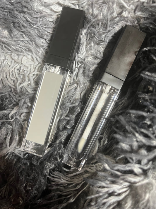 Clear gloss + mirror and light